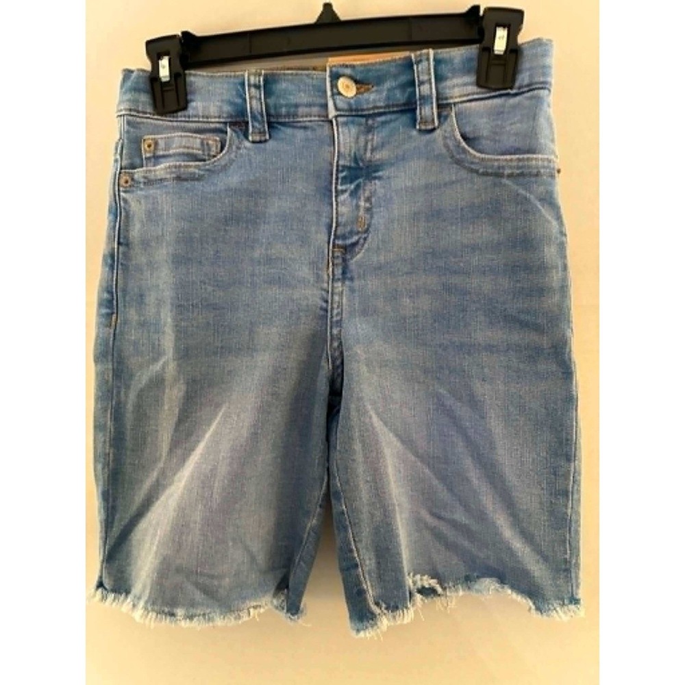 Thereabouts Girls 12 Denim Bermuda Shorts Bright Medium Wash Frayed Hem NWT‎